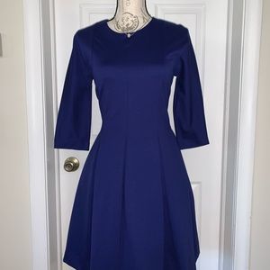 NWT SIZE 4 gap dress